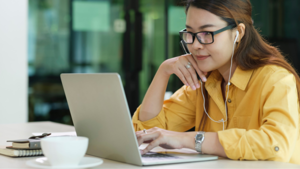 Online Technical Course – Self-Paced Learning with Instructor Chat Support
